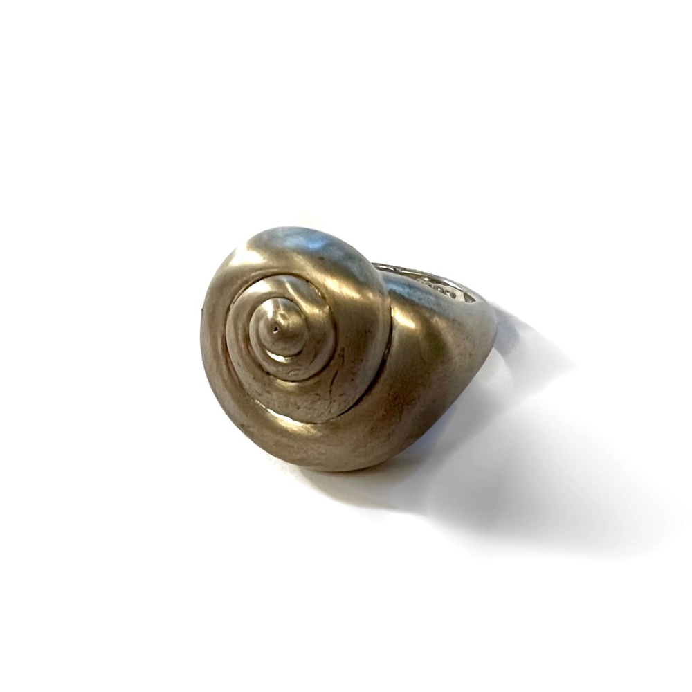 $98 Kate Spade Under the Sea Shell Ring